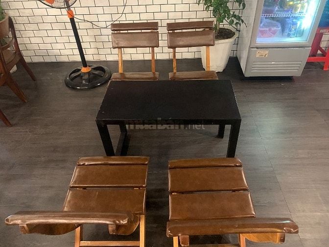 Cần thanh lý nhanh 10bộ bàn ghế da đẹp như mới