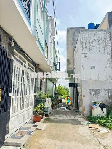 BÁN NHÀ RIÊNG CHÍNH CHỦ TẠI ĐỨC HÒA, LONG AN - 40m2 - GIÁ 645 TRIỆU