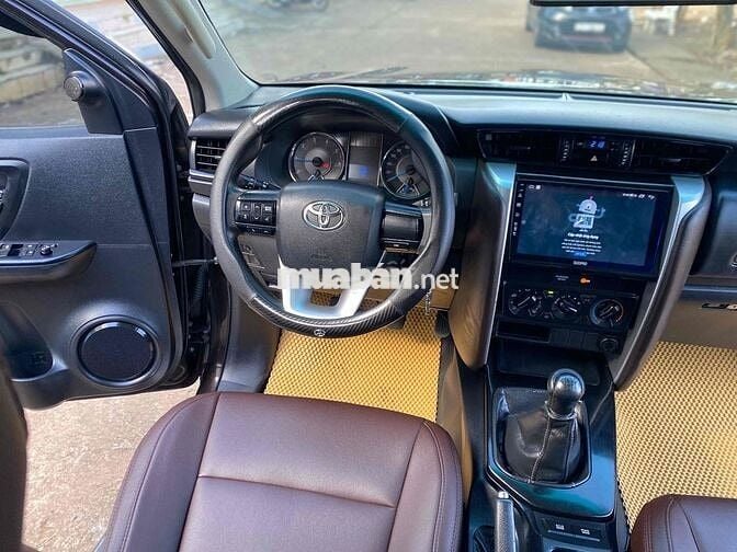 Toyota Fortuner 2017 2.4G 4x2 MT 1 chủ