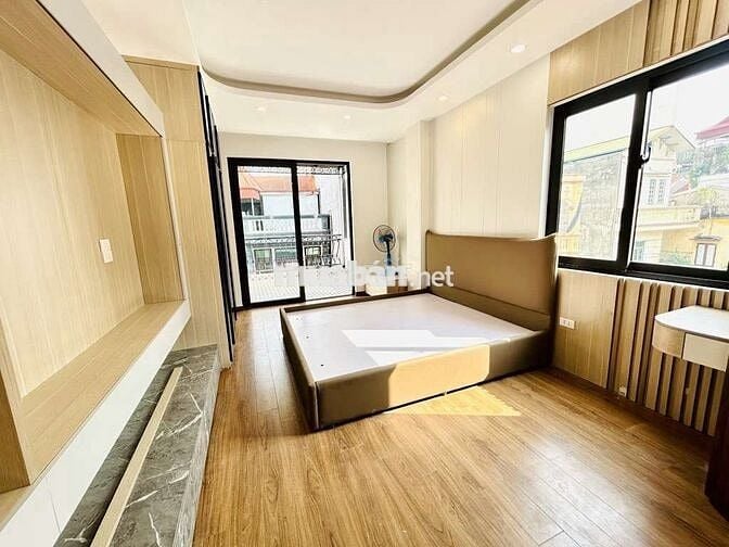 SIÊU PHẨM ĐỊNH CÔNG, KINH DOANH, Ô TÔ ĐỖ, NHÀ MỚI 37M2 CHỈ 8.95 TỶ SIÊU PHẨM ĐỊNH CÔNG, KINH DOANH, Ô TÔ ĐỖ, NHÀ MỚI 37M2 CHỈ 8.95 TỶ