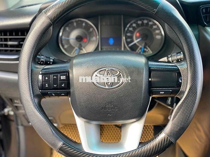 Toyota Fortuner 2017 2.4G 4x2 MT 1 chủ
