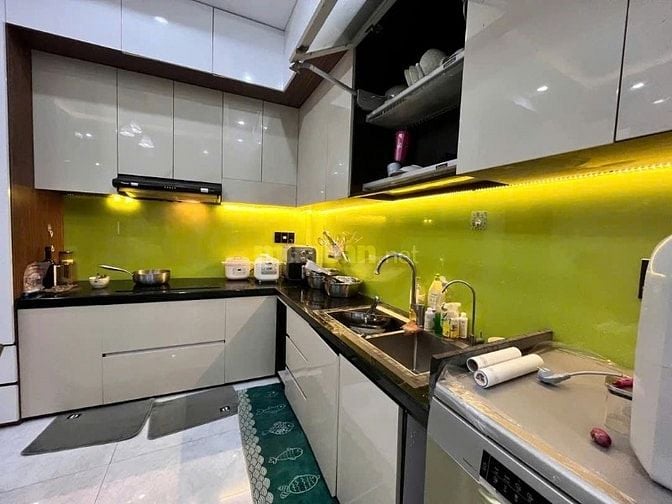 SIÊU PHẨM NHÀ 4 TẦNG THI SÁCH, KHU SÂN BAY – NHÀ MỚI NỘI THẤT CAO CẤP