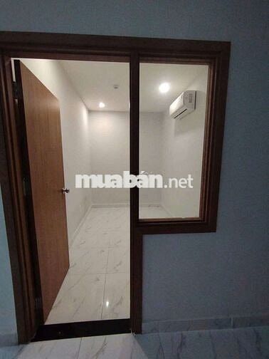 (7621) star tower, 55, 6m2 bao sổ hồng: 1350 tỷ. Nhận ký gửi
