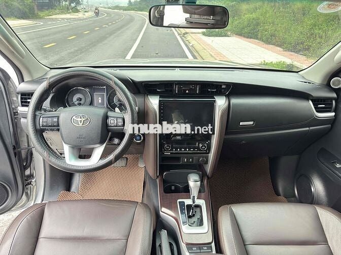 Toyota Fortuner 2017 2.7V 4x2 - 50 km