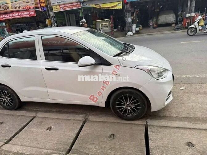 Hyundai i10 Grand 1.2 MT Base 2017 - 169 Triệu