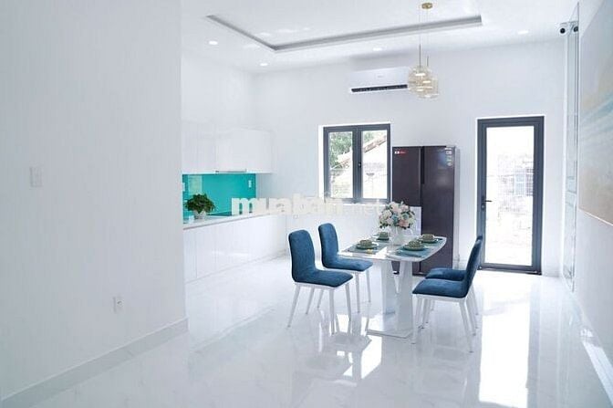 VỢ CHỒNG CẦN BÁN GẤP CĂN NHÀ TÂM HUYẾT NGAY MẶT TIỀN ĐƯỜNG HÙNG VƯƠNG