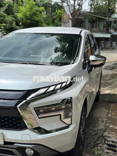 Mitsubishi Xpander 2023 AT Premium - 26000 km