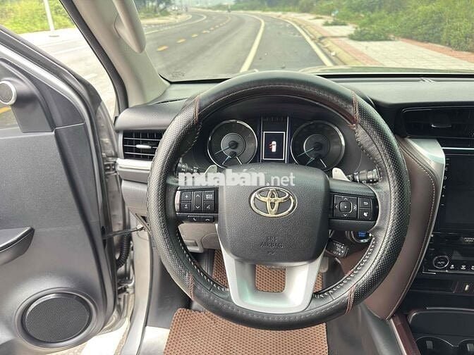 Toyota Fortuner 2017 2.7V 4x2 - 50 km