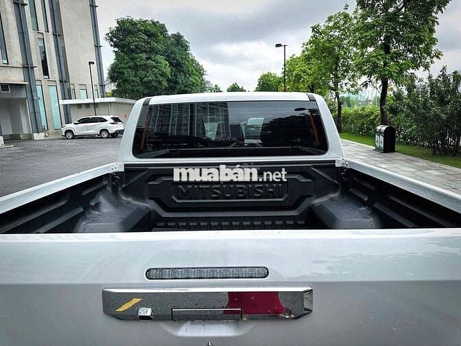 Mitsubishi Triton 2025 GLX 2WD AT - 1000 km