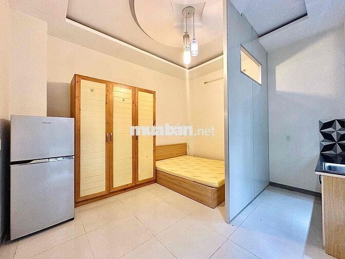 CHÍNH CHỦ STUDIO TÁCH BẾP ĐẦY ĐỦ NỘI THẤT, THUẬN TIỆN QUA TRUNG TÂM