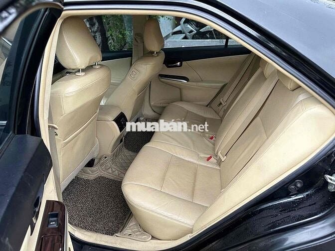 Toyota Camry 2018 2.0E - 90000 km