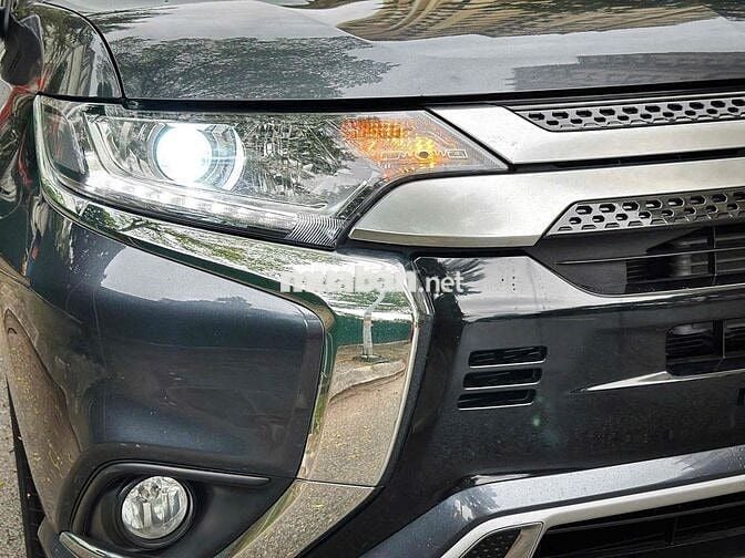 Mitsubishi Outlander 2022 2.0 CVT - 20000 km