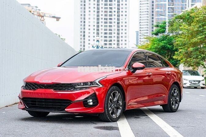 Kia K5 Premium Sản xuất: 2022