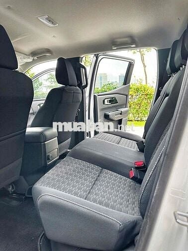 Mitsubishi Triton 2025 GLX 2WD AT - 1000 km