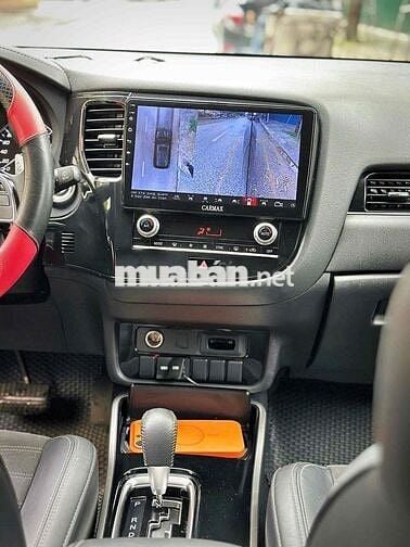 Mitsubishi Outlander 2022 2.0 CVT - 20000 km