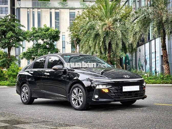 Hyundai Accent 2024 Cao cấp 1.5 AT - 4000 km