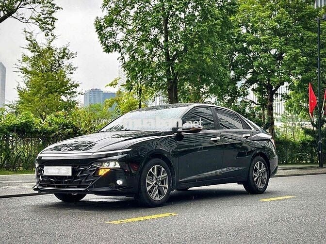 Hyundai Accent 2024 Cao cấp 1.5 AT - 4000 km