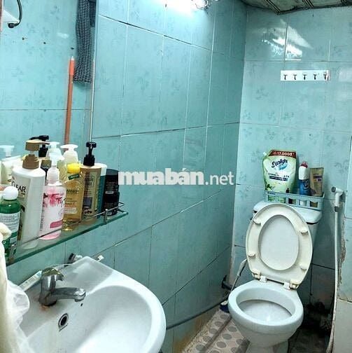 nhượng phòng vskk số 1 ngõ 320 Khương Đình