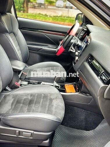 Mitsubishi Outlander 2022 2.0 CVT - 20000 km