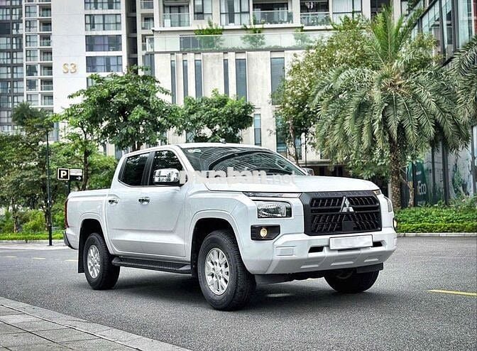 Mitsubishi Triton 2025 GLX 2WD AT - 1000 km