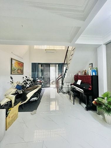 Bán nhà Hẻm Xe Hơi, 52m2(4x13), 5 Tầng, Trần Bình Trọng Tân Phú