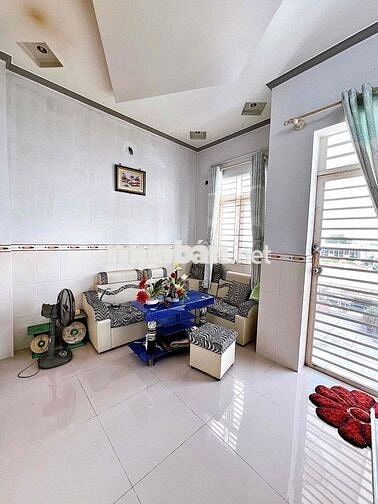 CHO THUÊ NHÀ TRỆT LỬNG LẦU 3PN MẶT TIỀN ĐƯỜNG TRẦN PHÚ