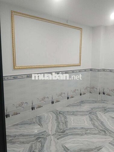 300 m có chợ 800 m tới Đại học mở Đại học Sài Gòn