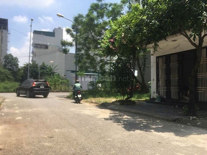 ĐẤT DỊCH VỤ DƯƠNG NỘI SÁT ĐƯỜNG LÊ TRỌNG TẤN, HÀ ĐÔNG. GIÁ 11 TỶ