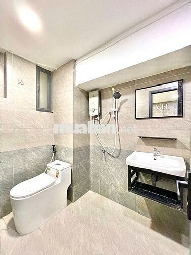 Căn hộ siêu rộng thoáng mát tại Phan Xích Long ngay cạnh phố ẩm thực