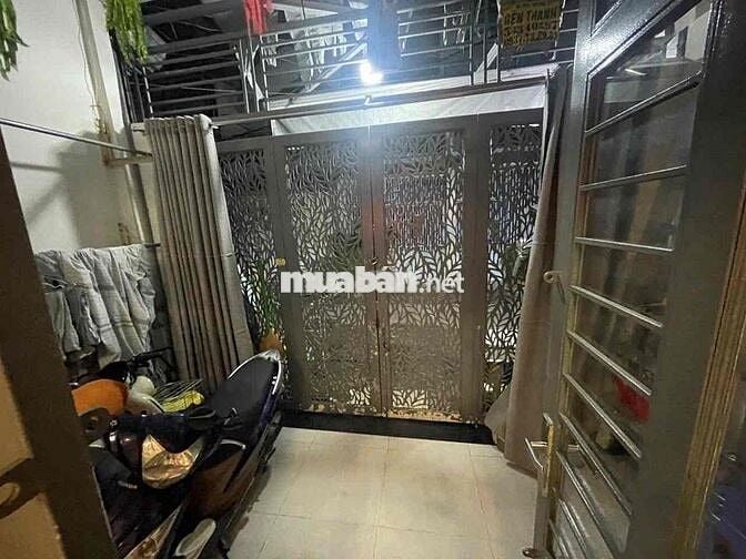 Nhà chính chủ đường C4 Phạm Hùng Bình Chánh xe hơi