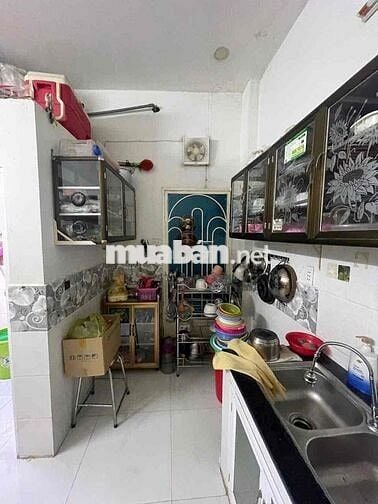 Nhà chính chủ đường C4 Phạm Hùng Bình Chánh xe hơi