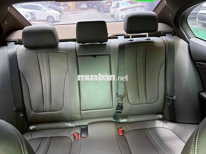 VinFast Lux A2.0 2022 A2.0 Tiêu chuẩn - 32000 km