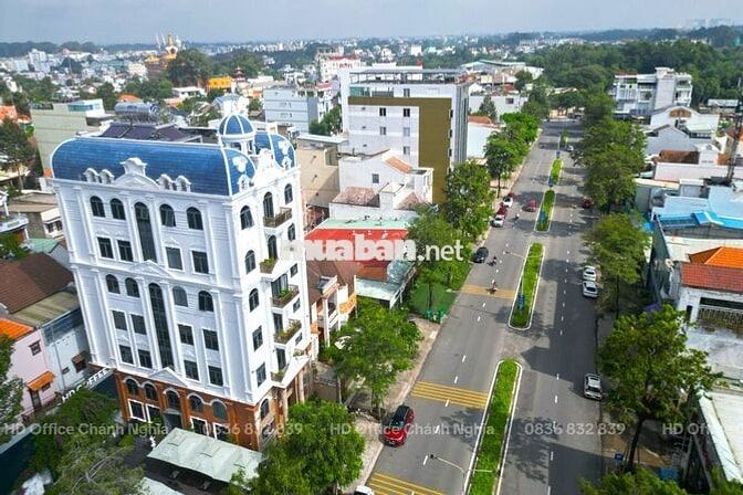 Văn Phòng Trọn Gói Tại Trung Tâm Thủ Dầu Một, 1 Trệt 1 Lửng 220m2