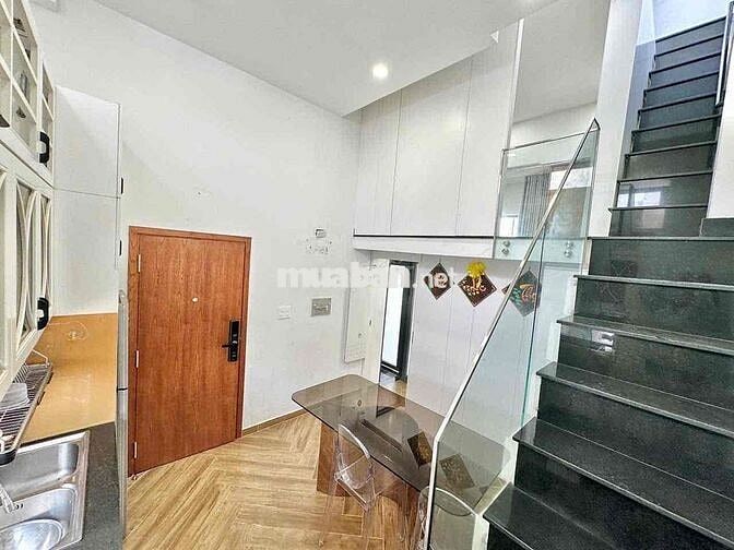 CHO THUÊ CĂN HỘ 1 Trệt 1 Lầu Sân Vườn Riêng 80m2 - 2PN - Gần chợ BànCờ