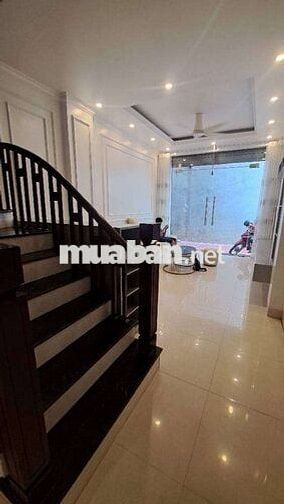 Bán nhà phố Trạm- Phường Long Biên gần Aeon 40m × 8.790 tỷ, ngõ nông Bán nhà phố Trạm- Phường Long Biên gần Aeon 40m × 8.790 tỷ, ngõ nông