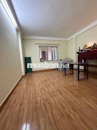 Sốc! Khương Đình, ngõ 2,5m, nhà dân xây rộng thoáng. 42mx4T. Chỉ 7,8ty