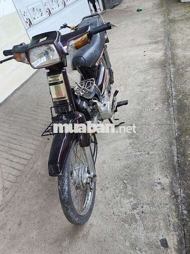 Cần thanh lí xe máy móc êm ru dàng áo đẹp