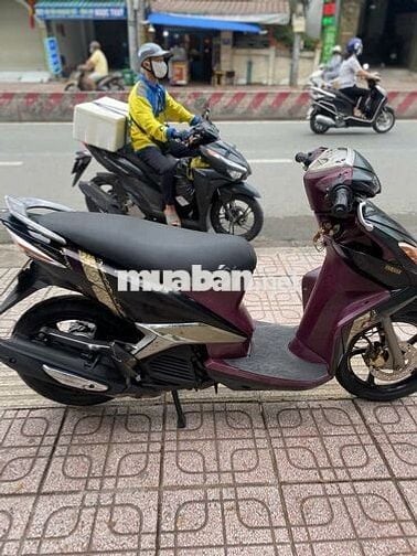 Luvias 2012 xe chính chủ biển số thành phố