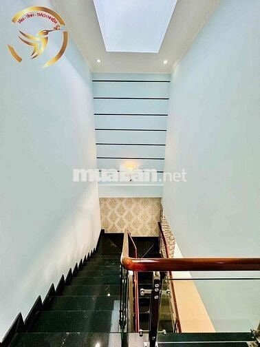 NHÀ TRỆT LẦU 130M2 GẦN BV NHI ĐỒNG,SIS,FPT