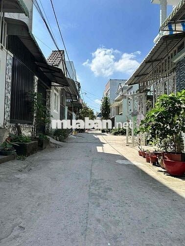 NHÀ TRỆT LẦU 130M2 GẦN BV NHI ĐỒNG,SIS,FPT