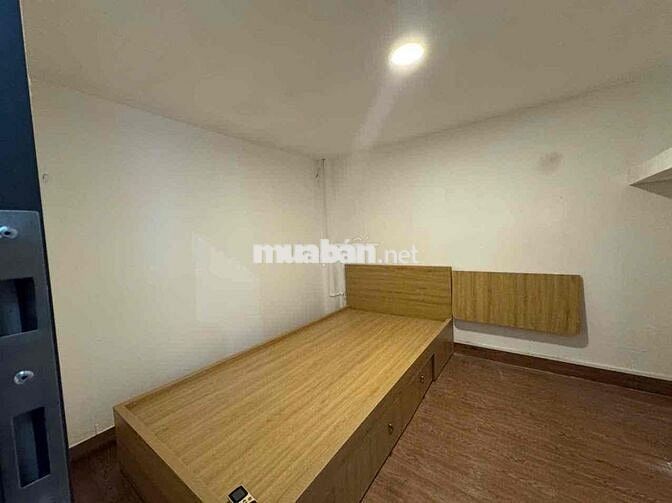 50m2 - 2PN - Ban Công - Có Gác giá cực hời nằm sát Quận 1