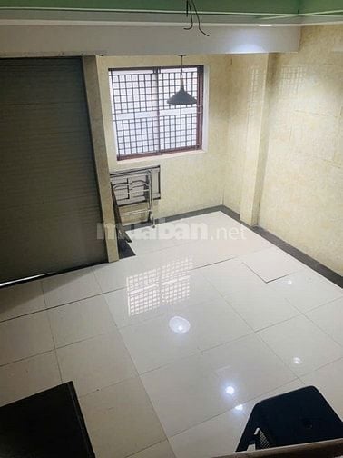 Nhà Mặt Tiền Nở Hậu Lớn, Kế bên Trường TH Tân Quy, DT 197m2
