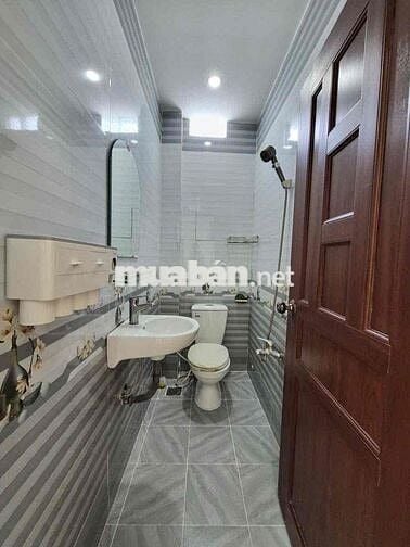 🌻CHO THUÊ NHÀ TRỆT LẦU MỚI HẺM 105 ĐƯỜNG TRẦN QUANG DIỆU