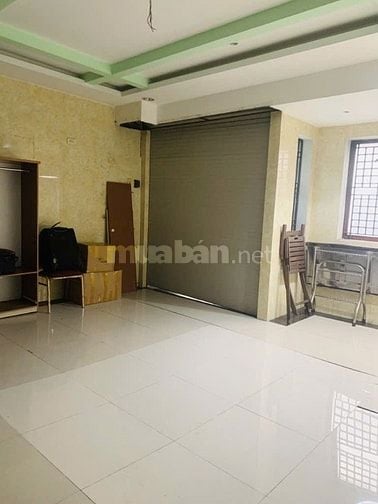 Nhà Mặt Tiền Nở Hậu Lớn, Kế bên Trường TH Tân Quy, DT 197m2