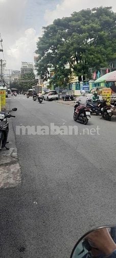Nhà Mặt Tiền Nở Hậu Lớn, Kế bên Trường TH Tân Quy, DT 197m2