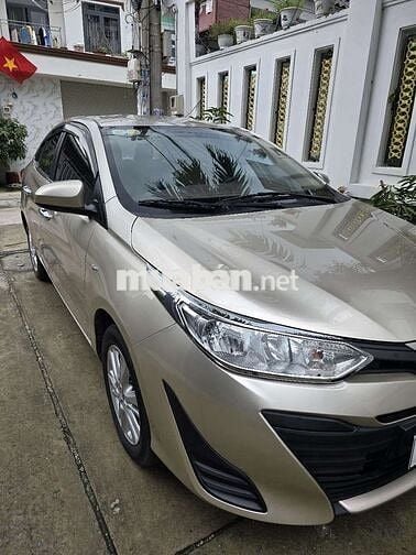 Toyota Vios 2019E màu vàng cát