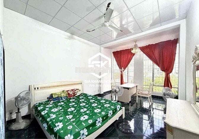 NHÀ NGUYÊN CĂN 3 PHÒNG NGỦ MỚI XÂY HẺM OTO ĐƯỜNG 2/4 NHA TRANG CHO THU