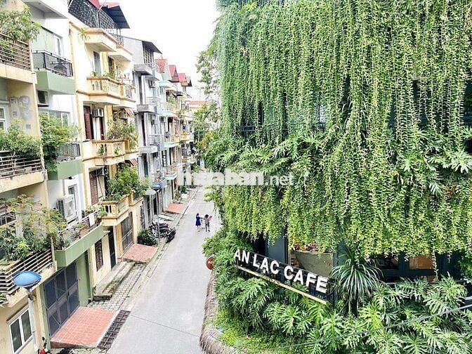 MẶT PHỐ VĂN QUÁN - VỈA HÈ KINH DOANH - Ô TÔ ĐỖ - 2 THOÁNG 72M2 18.5 TỶ MẶT PHỐ VĂN QUÁN - VỈA HÈ KINH DOANH - Ô TÔ ĐỖ - 2 THOÁNG 72M2 18.5 TỶ