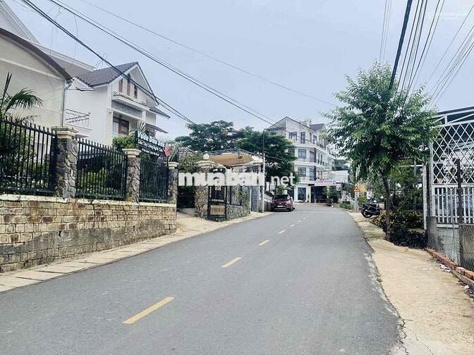 CHÍNH CHỦ BÁN LỖ TRONG NGÀY LÔ ĐẤT P3 ĐÀ LẠT 820TR CÔNG CHỨNG NGAY