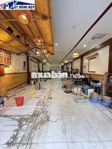 cho thuê mặt bằng kinh doanh, tại trung tâm đi bộ khu phố Hàn Quốc